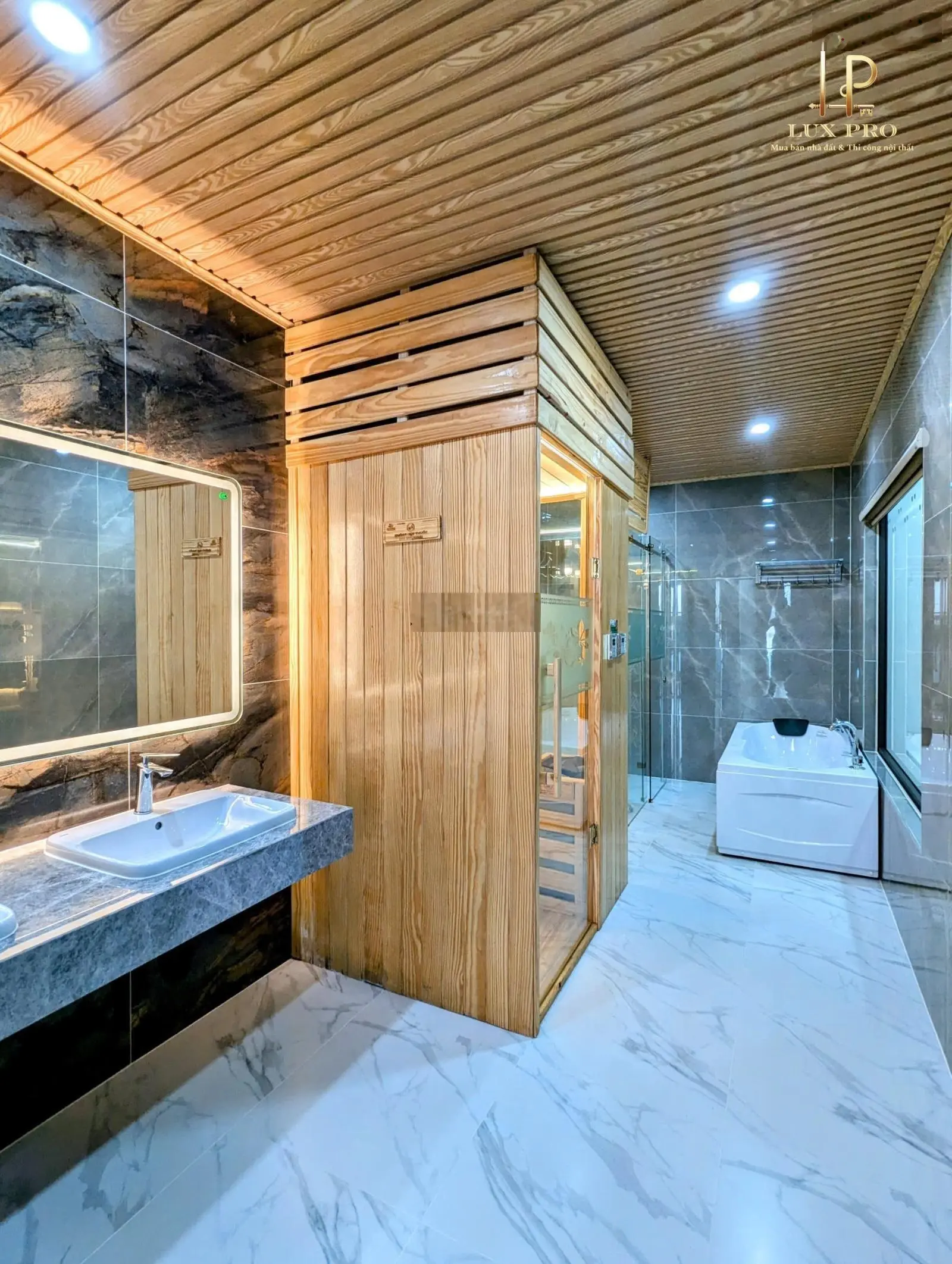 Bán nhà mặt tiền 6m khu phân lô Lê Hồng Phong