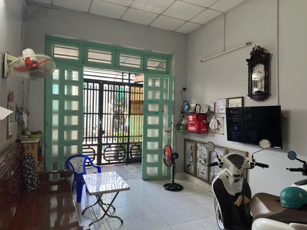 Cần bán gấp nhà góc 2 mặt tiền Dương Bá Trạc P.1 Q. 8. Dòng tiền cực tốt. DT 61m2. Giá nhỉnh 6 tỷ