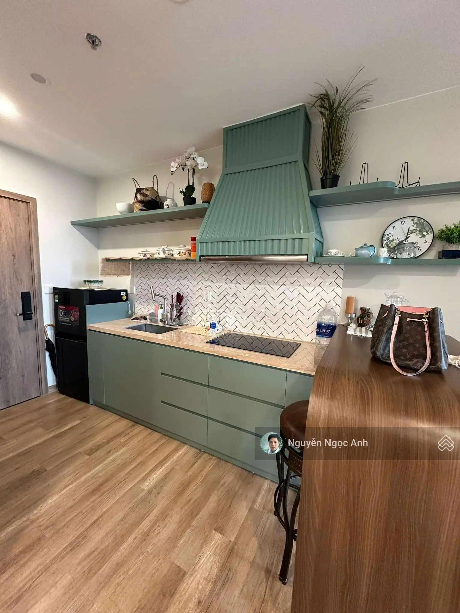 Chính chủ bán căn 1PN Swan Lake Onsen Residences 36m2. Trục 01 - Full đồ giá 2,15 tỷ