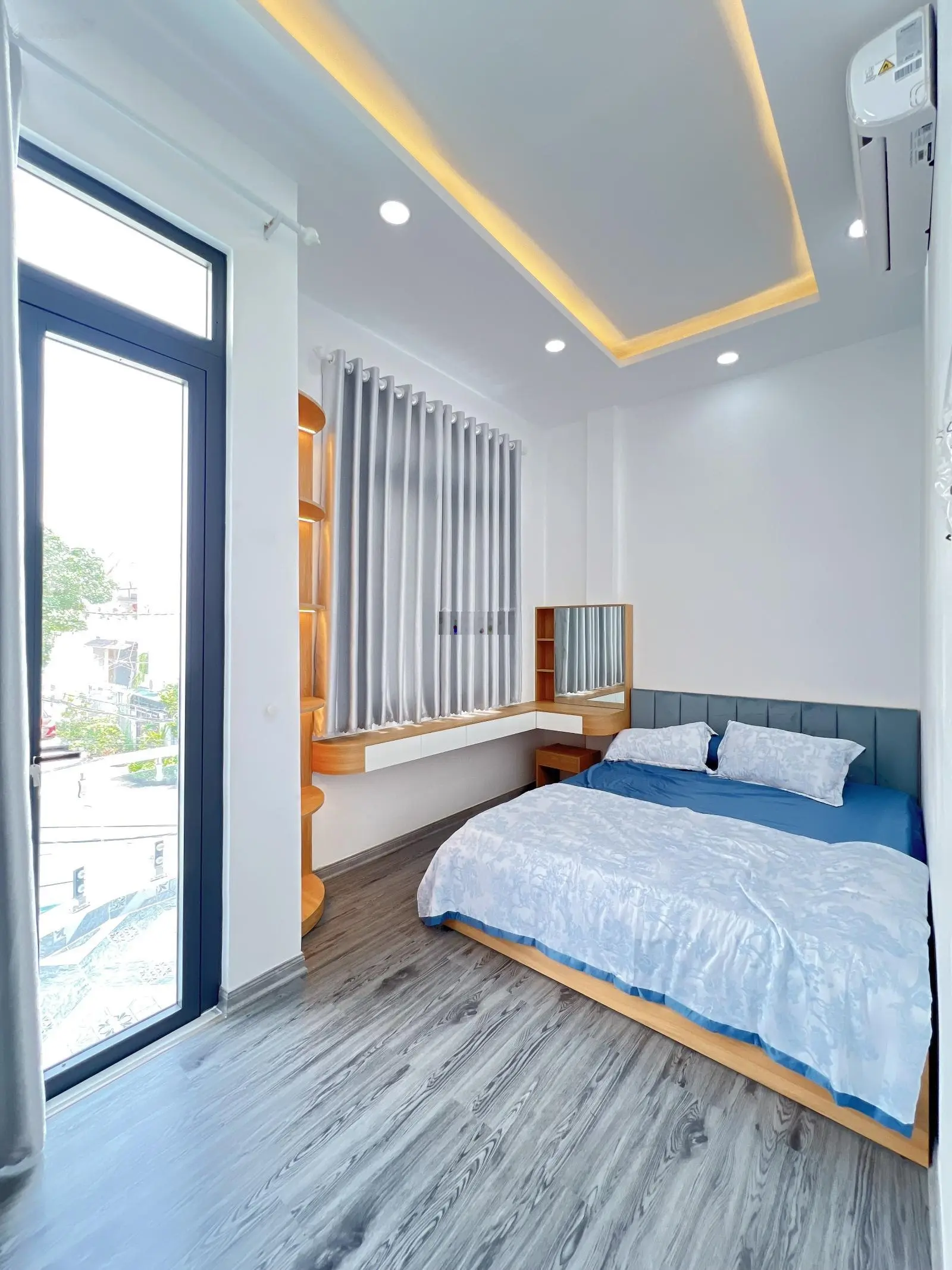 Bán Nhà Riêng, Huỳnh Tấn Phát, Hẻm Xe Hơi 5m x 9m Nhà 2 Tầng, Full NT 4,39 Tỷ.