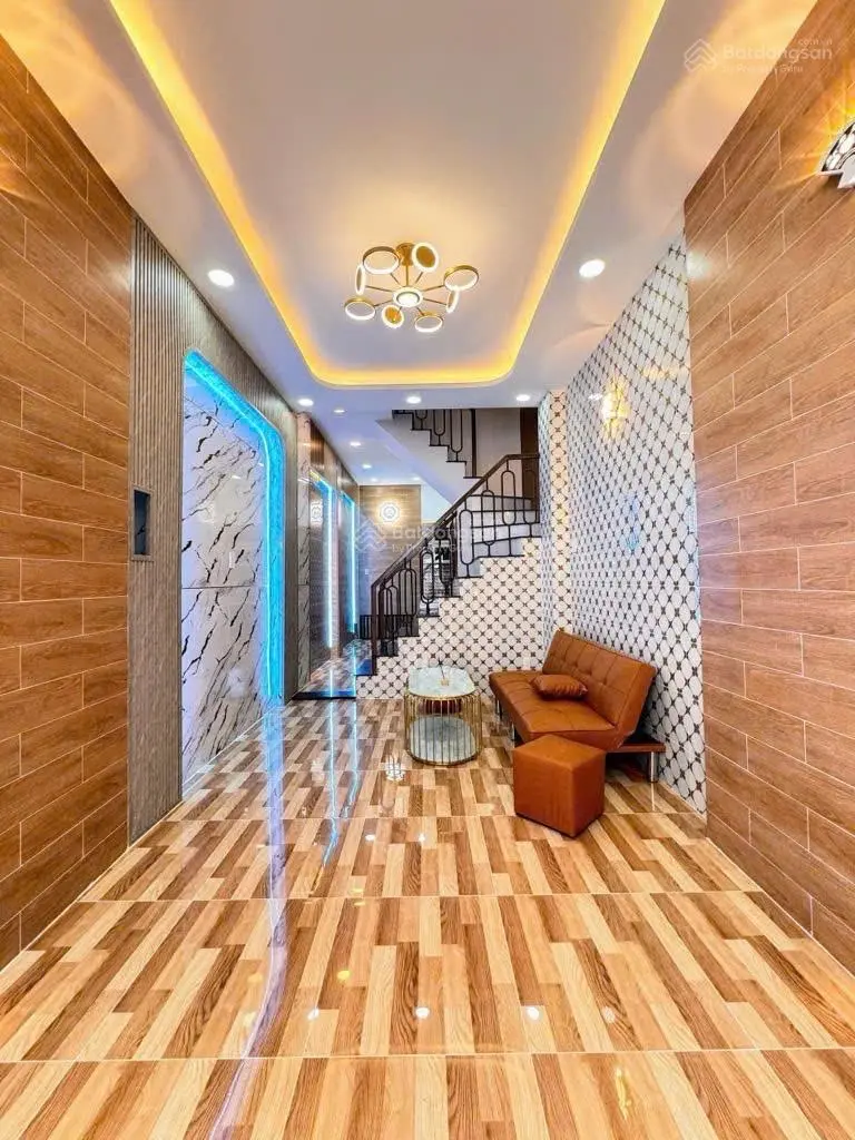 Nhà mới đẹp lung linh - Chiến Lược - 2 tầng - xe hơi đỗ cửa - 30m2 - DT sàn 120m2 - 3.75 tỷ