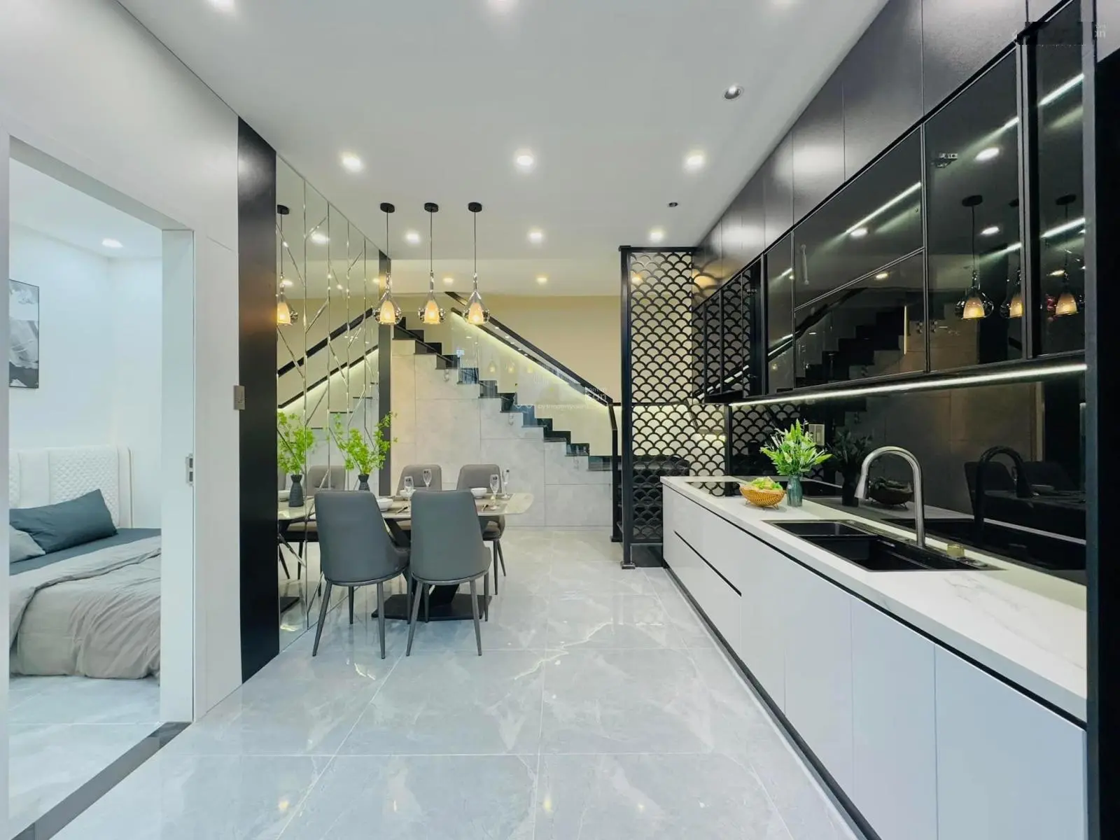 Nhanh Tay Chốt Ngay Nhà Đẹp Giá Ngộp (100m2) gần Chợ đang cho thuê 9tr/tháng chỉ 1Tỷ 580 triệu