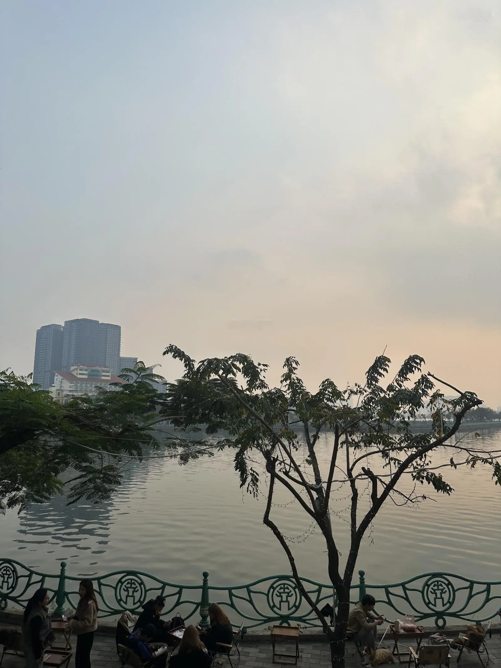 Bán Nhà Mặt Phố Trích Sài -Tây Hồ 120m2, 6 tầng, 2 thoáng, KD đa dạng, view Trọn hồ Tây 110 tỷ