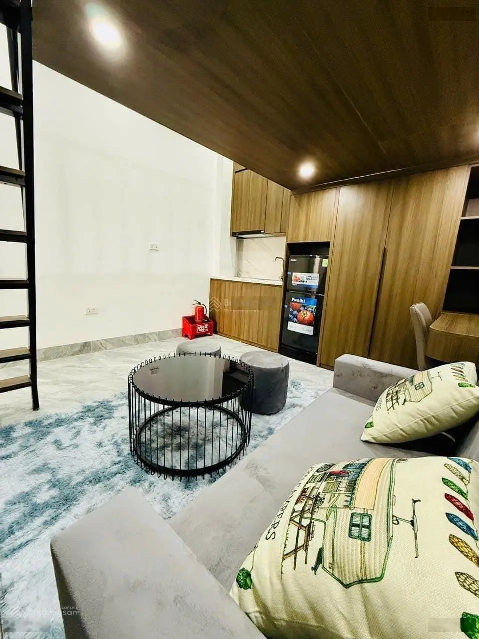 Bán gấp nhà dòng tiền 52m2 6 tầng - trung tâm Đống Đa - thang máy - gần phố - sổ đỏ đẹp