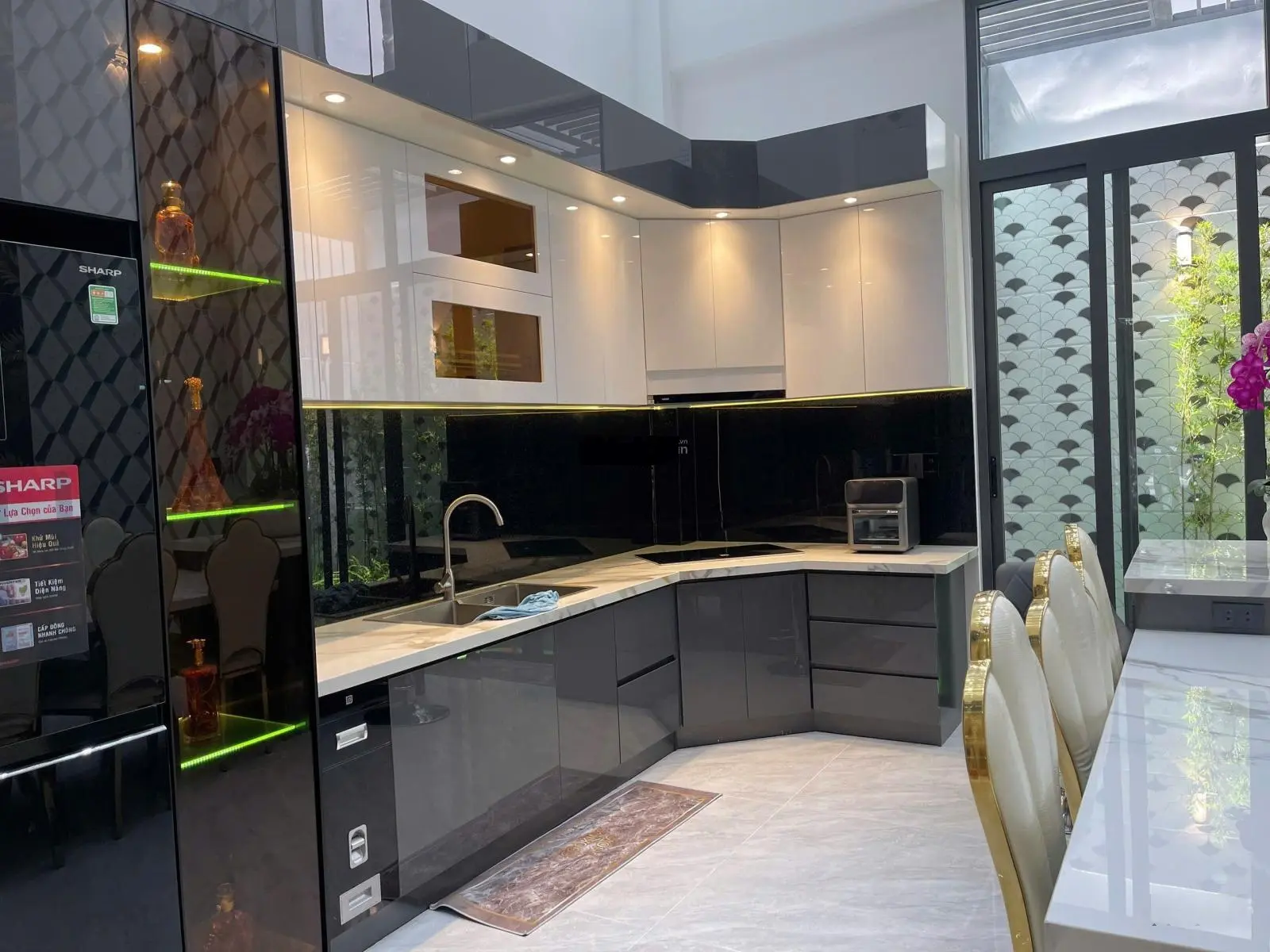 Mặt tiền 6 tầng đúc đường số 9 phường 8 ( phường 9 cũ) gò vấp giá rẻ 17.8 tỷ diện tích 96m2