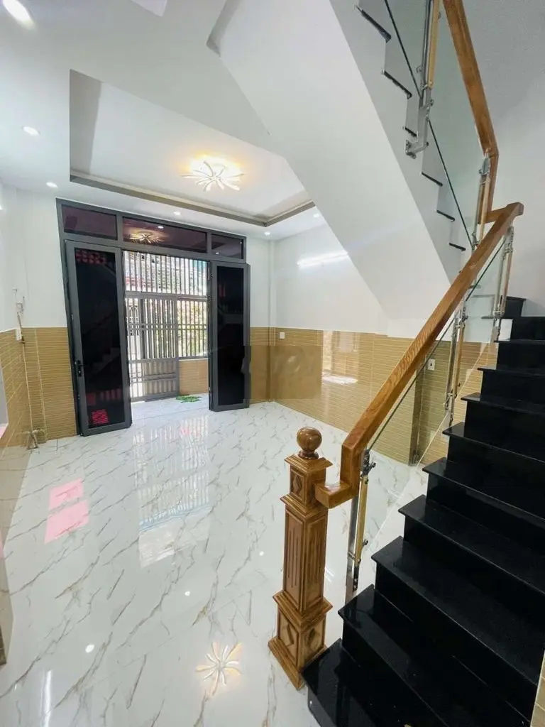 2 MT HẺM THÔNG - NHÀ MỚI
