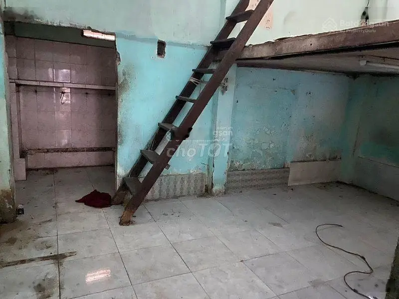 Nhà mặt tiền kinh doanh, Nguyễn Văn Bứa, thuận tiện kinh doanh mua bán ở Hóc Môn.Giá 1 tỷ 5