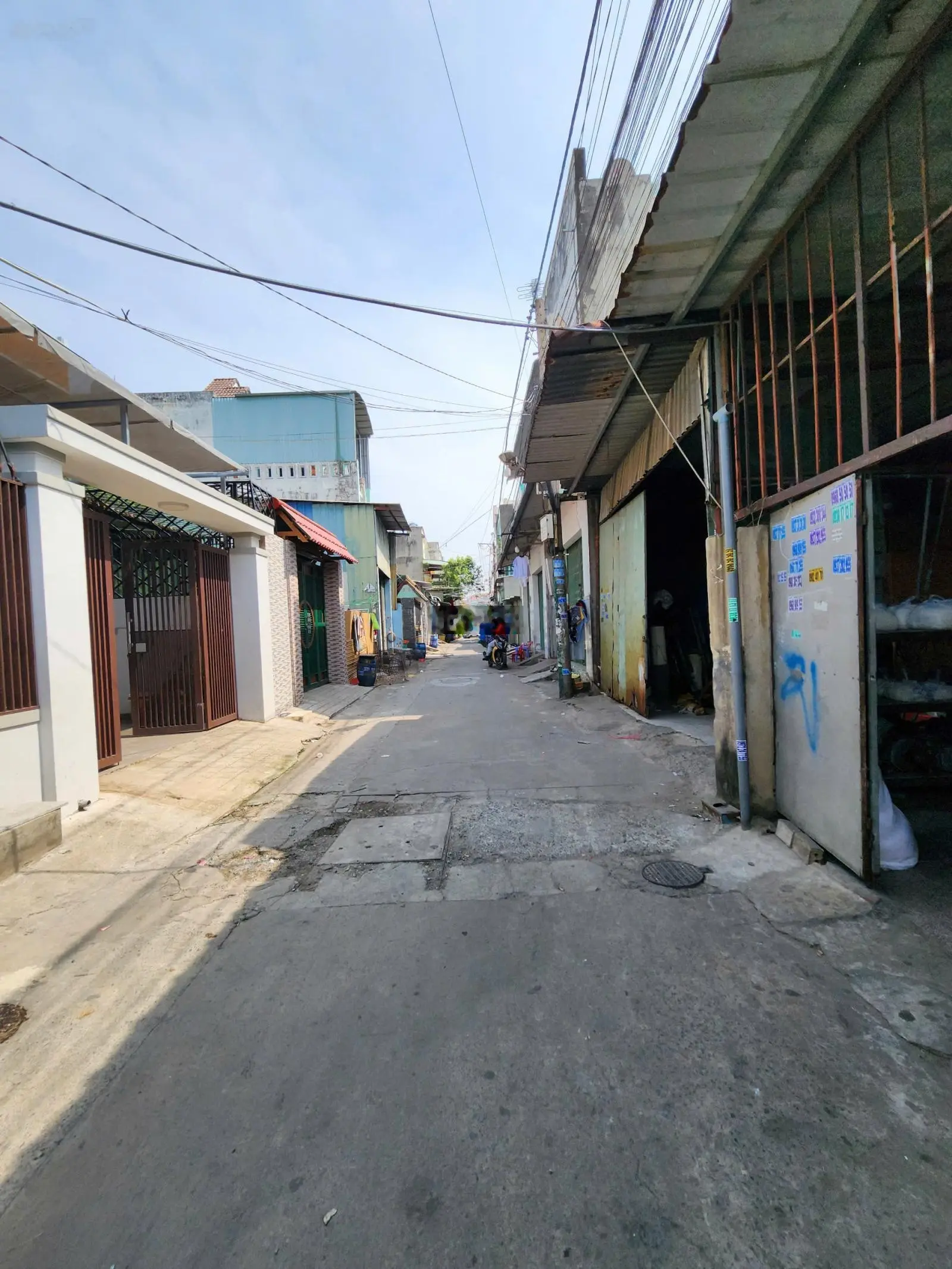 Bán 2 dãy trọ ngay chợ xóm nghèo ngang 5x20m chỉ 2ty750/dãy