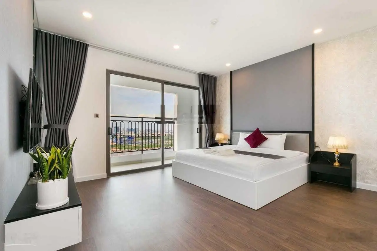 Muốn mua SaigonRoyal giá tốt nhất phải gọi 0931 785 *** officetel 2tỷ5, 1+PN 4tỷ1, 2PN 5tỷ8, 3PN 12tỷ