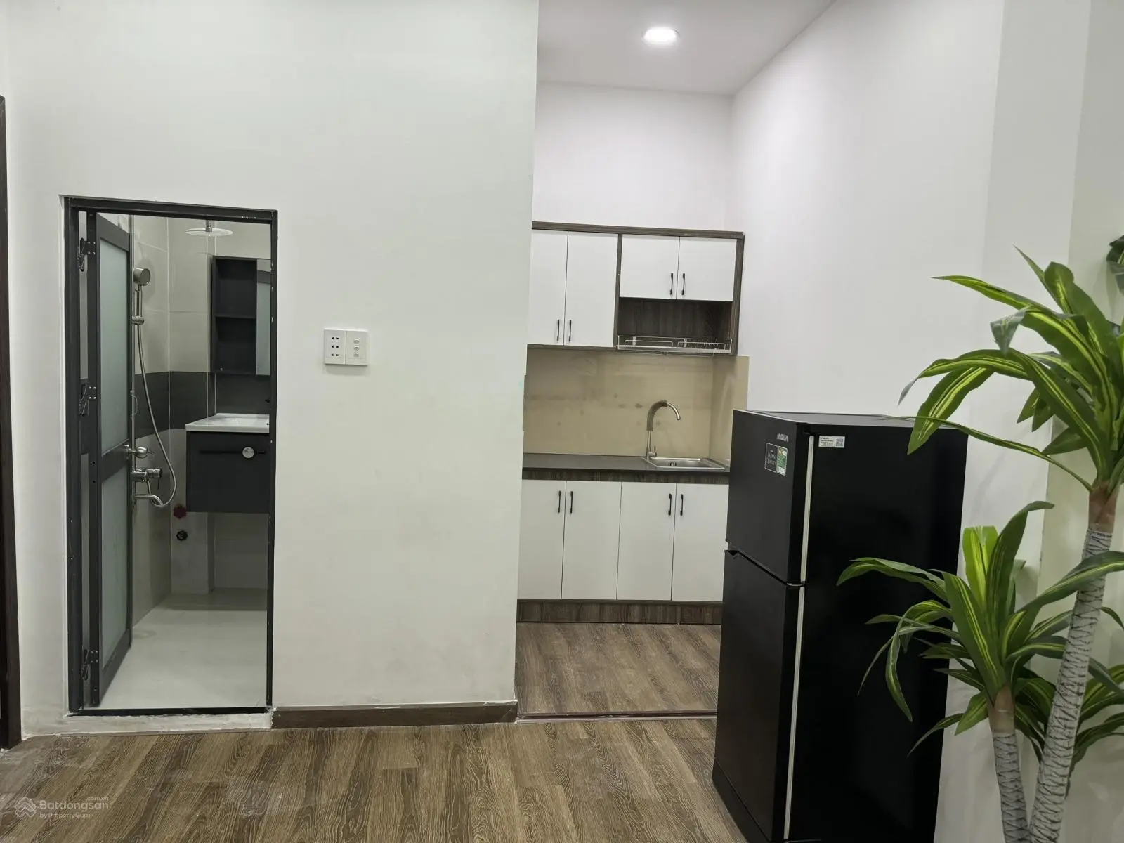Bán nhà khu VIP Tên Lửa - Bình Tân (4,5X20m) 4 tầng, CN 90m2, SHR, gía giảm còn 11,2 tỷ