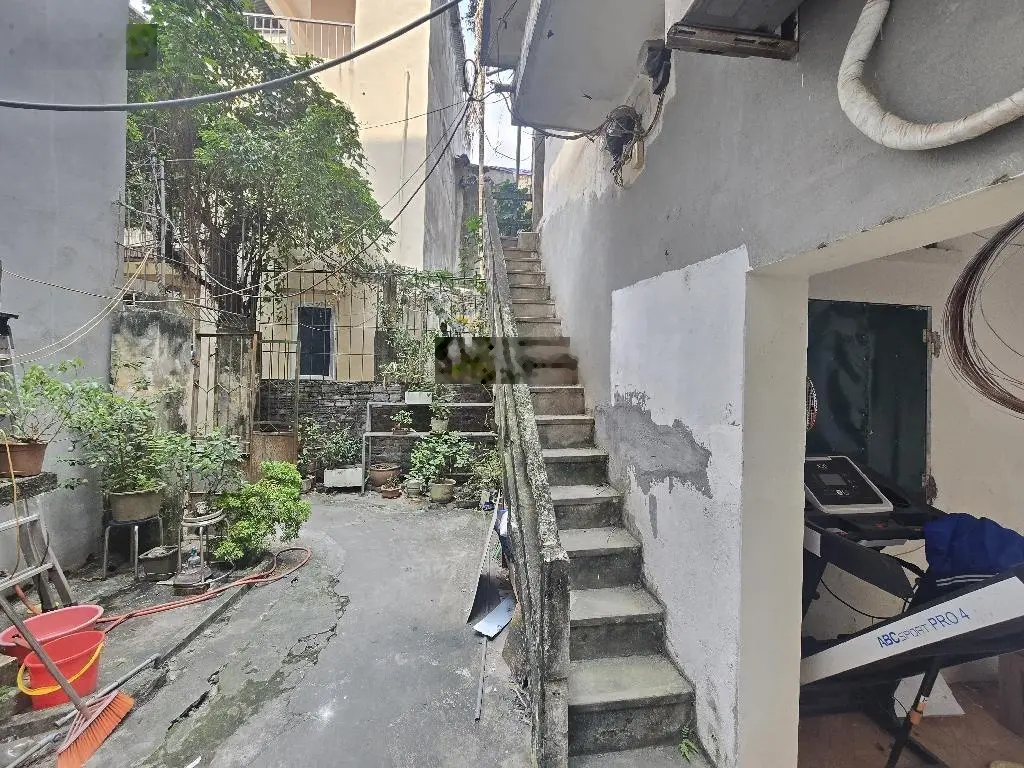 Bán đất chính chủ 142m2 tặng nhà 2 tầng Phố Kim Giang
