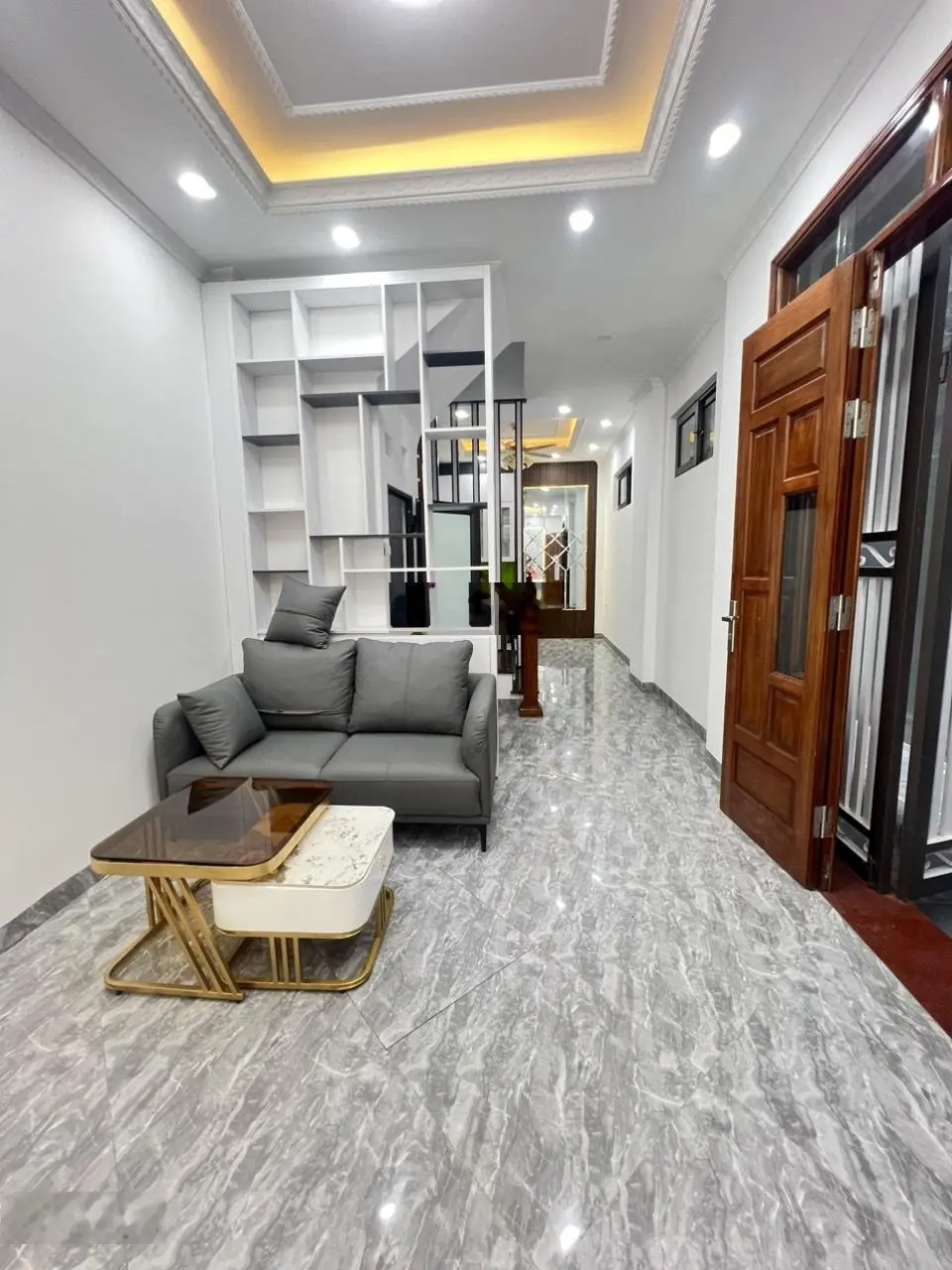SIÊU PHẨM SIÊU ĐẸP ĐẠI TỪ - HỒ LINH ĐÀM - TIỆN ÍCH BẠT NGÀN - Ô TÔ 5 TẠ ĐỖ CỔNG - 1 BƯỚC RA PHỐ
