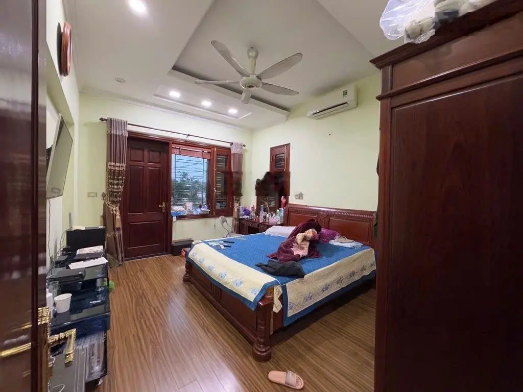 Kđt Văn Quán vỉa hè phân lô 2 ô tô tránh, ở và kd tuyệt vời, vỉew vườn hoa 85m2, 4T mt 4.5m 20 tỷ