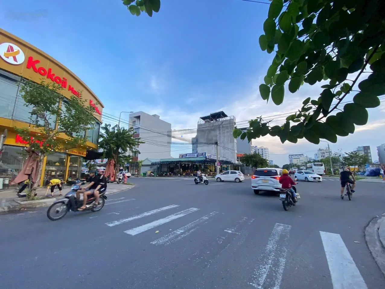 Hot! Chuyển Nhượng Cặp MT Đỗ Bá Trục Đường 10m5 Thông Biển Ngay Phố Tây Đi Bộ An Thượng