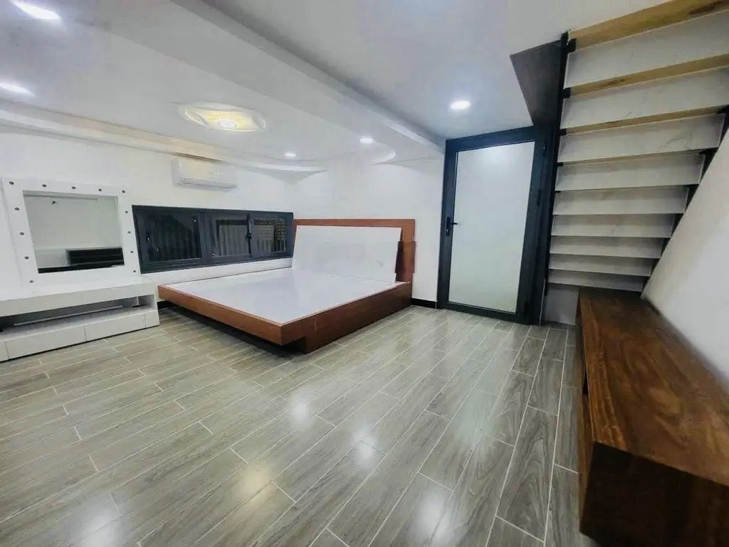 Bán nhà Bông Sao, ngang 4, 55m2, mới đẹp, 4 tầng btct, pháp lý sạch, giá tốt, quận 8