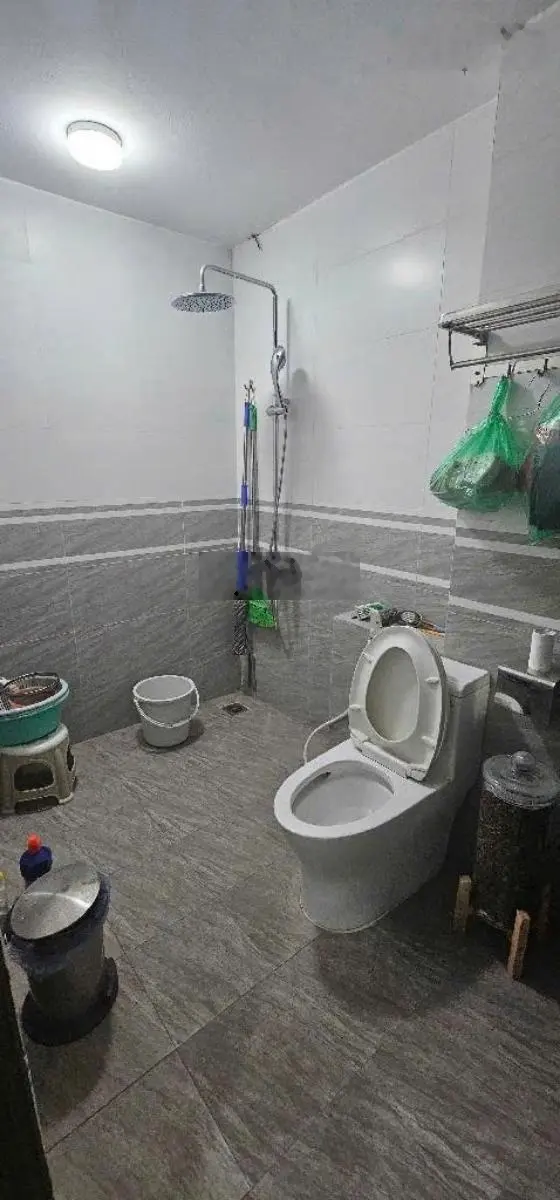 Thang Máy-Ô Tô Đỗ Cửa-Kinh Doanh-Gần phố-Chạy bộ 1p ra Hồ Tây. Dốc Tam Đa 37m-x6 tầng- 4,5m mt