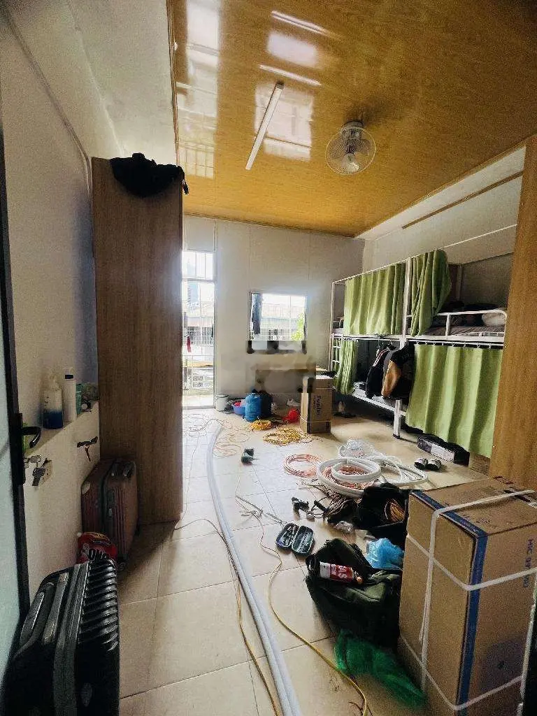 BÁN NHÀ 4 TẦNG, SÁT PHỐ NGUYỄN TRÃI , NGÕ Ô TÔ 67.4M2,MT4.8M-12 TỶ300