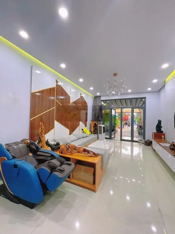 CẦN BÁN GẤP - SIÊU PHẨM CĂN Villa PHAN THIẾT Đường Hải Thượng Lãng Ông, TP. Phan Thiết, Bình Thuận
