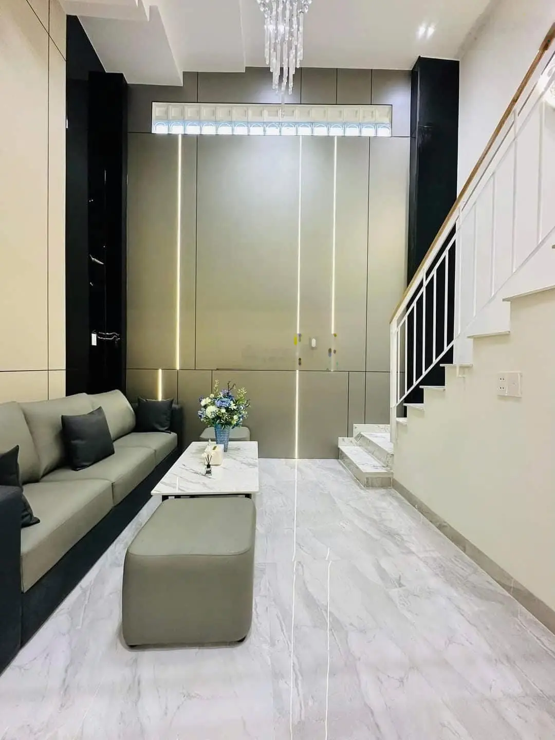 Bán gấp nhà Bùi Quang Là, p12, Gò Vấp. Dt 49,5m2. Giá 2,1 tỷ