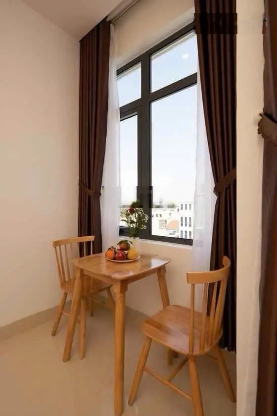 Siêu hot! Tòa căn hộ 5 tầng - 11 phòng ngay sát biển Mỹ Khê - doanh thu 70 - 80 tr/tháng