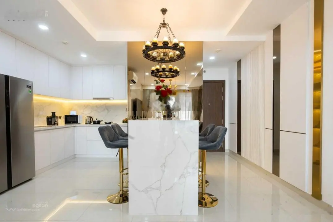 Cần bán căn hộ chung cư Icon 56, 90m2, 3PN, Q. 4, giá: 5.4 tỷ, LH: 0903 077 ***. Được