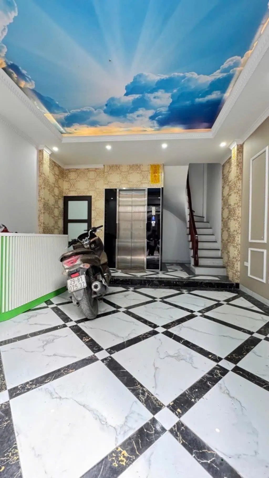 Bán nhà Nguyễn Đổng Chi - thang máy - 15m ra ô tô tránh - vị trí hiếm - 43m2, giá tốt