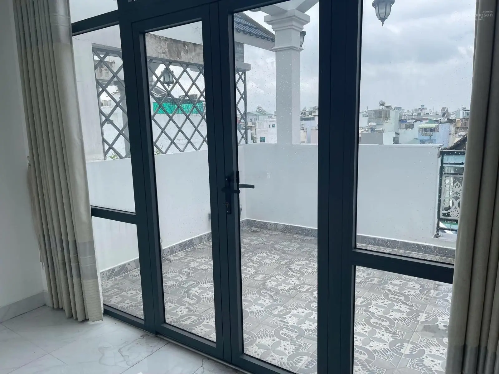 Bán nhà 4 tầng HXH 1 trục đường số 4 P16 4PN 5WC 4x15m, gần trường Nguyễn Du, Lotte