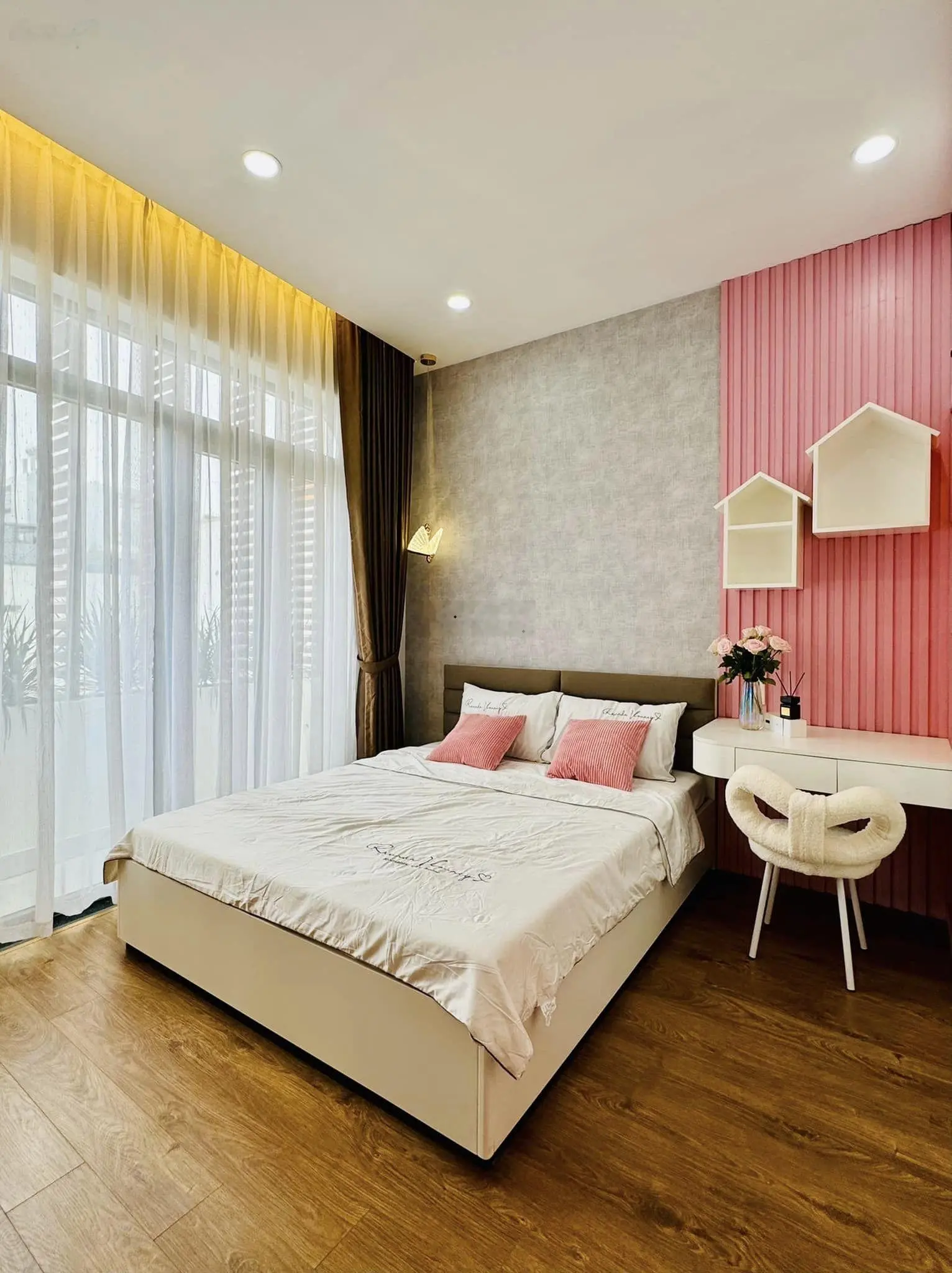 HẠ GIÁ BÁN NHANH NGUYÊN HỒNG,GÒ VẤP,3TY5 ,5X16,1T3L , 4PN, 5WC , HẺM TO 6M , THUÊ LÀM SHOP HOA 15TR