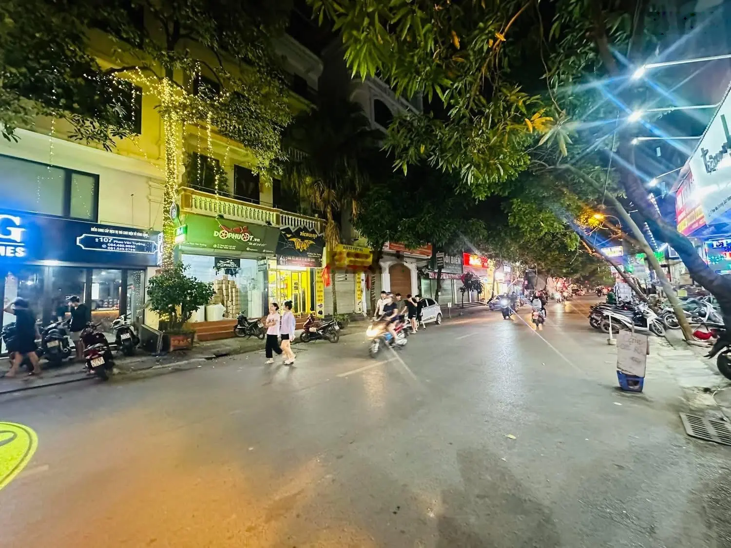 Tin thật. Toà VP mặt phố Phan Văn Trường, 100m2x9T thang máy, MT 9.9m, 66.5 tỷ