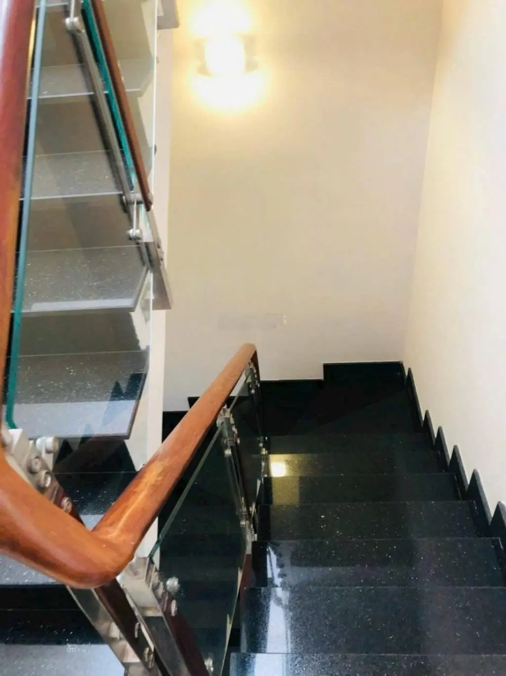 Nhà đẹp 4 tầng hoàn công - khu phân lô Đường Dương Đình Hội Phước Long B Quận 9 - 6tỷ5 thương lượng