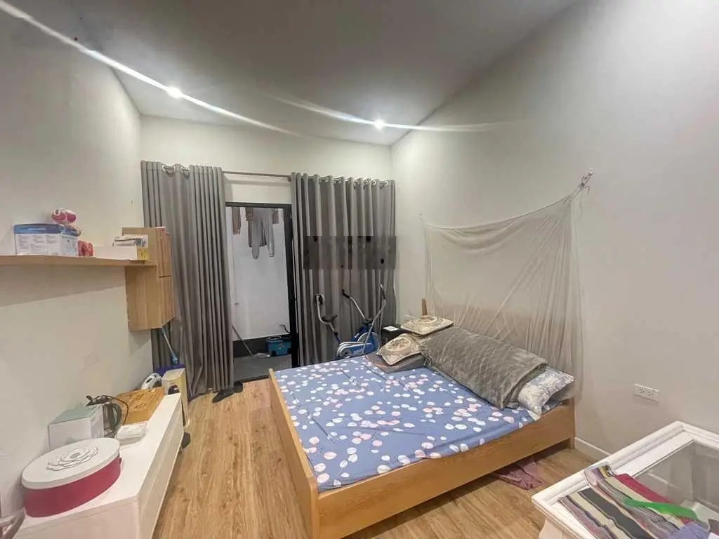 Hạ 1 tỷ bán biệt thự lô góc Thạch Bàn 105m2x3 tầng, MT6m - ngõ rộng - ô tô - kinh doanh - cho thuê