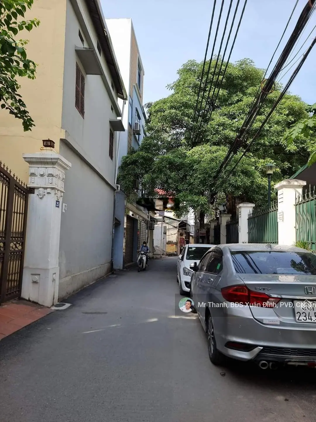 HÀNG HIẾM TẠI Đường Cổ Nhuế, Bán NHÀ 5 Tầng, 31m2 chỉ 5,85 tỷ VND