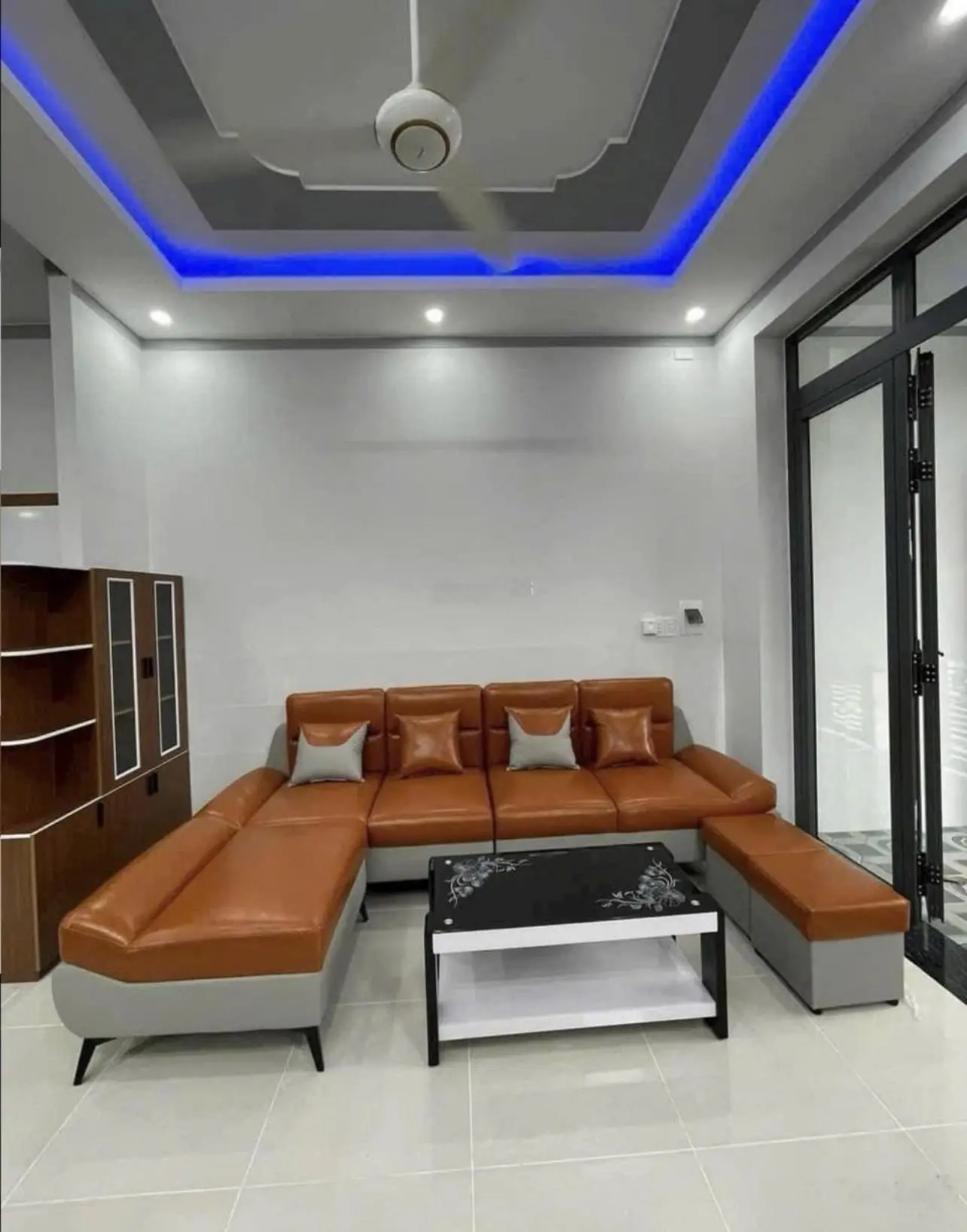 Bán nhà, đường xe hơi phường Hiệp Phú, Quận 9, Thủ Đức , GIÁ 1TỶ990TR