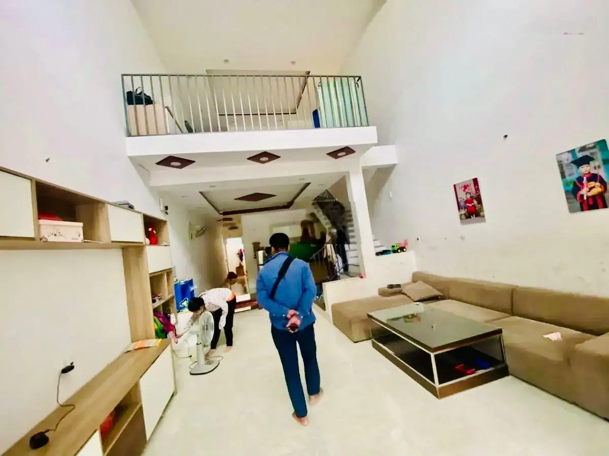 Chủ Cần Tiền Bán Gấp Nhà 2 Mặt Tiền Lê Trọng Tấn - Cẩm Lệ - Trục Đường Kinh Doanh Buôn Bán Tốt
