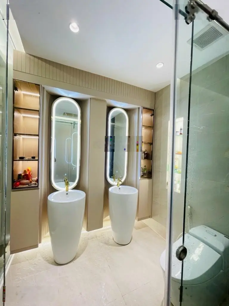Nhà đẹp 5 tầng có thang máy, gần BXQ8, vừa ở vừa KD, có dòng tiền, 100m2, full nội thất, 9.Xtỷ