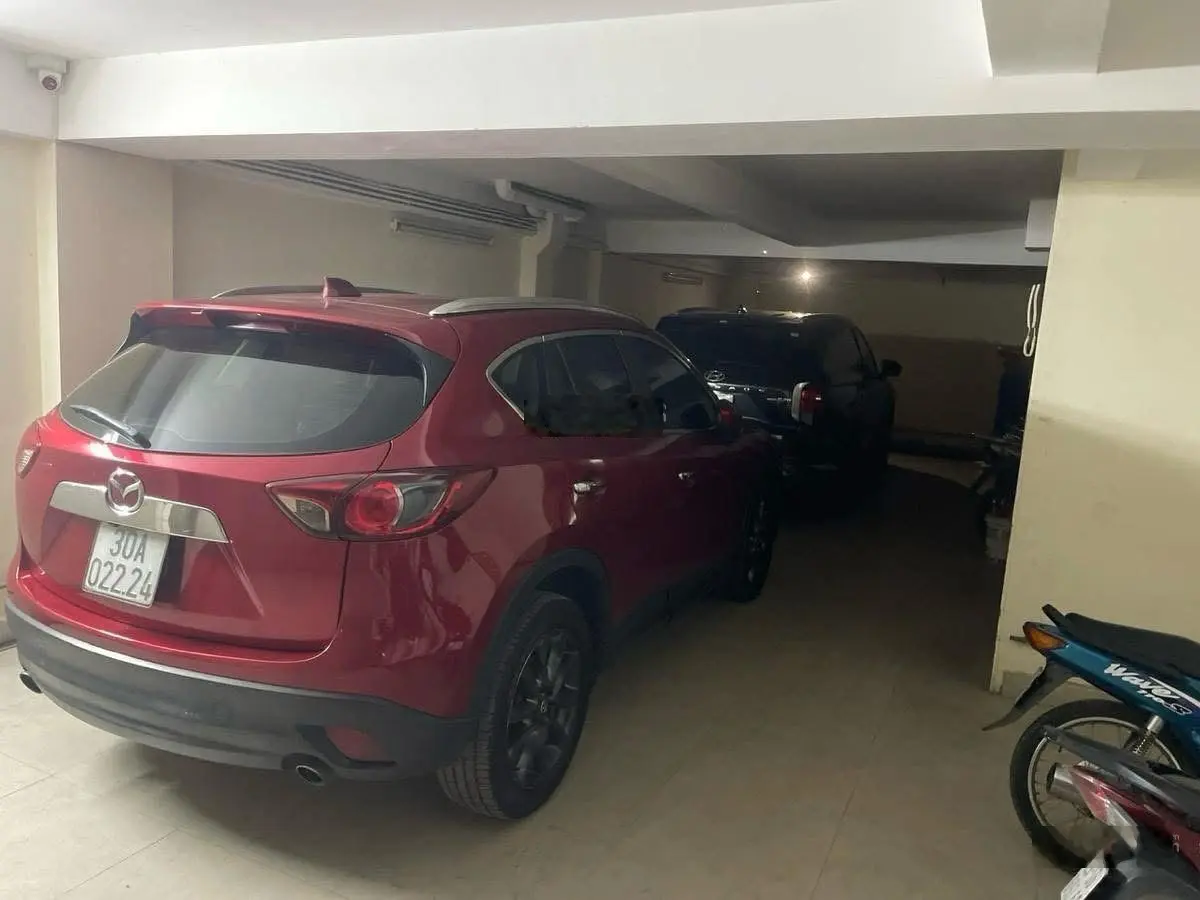 Bán Gấp Cực Phẩm Toà Văn Phòng 9 Tầng phố Nguyễn Hữu Thọ, KD 100Tr/Tháng View Hồ Linh Đàm.