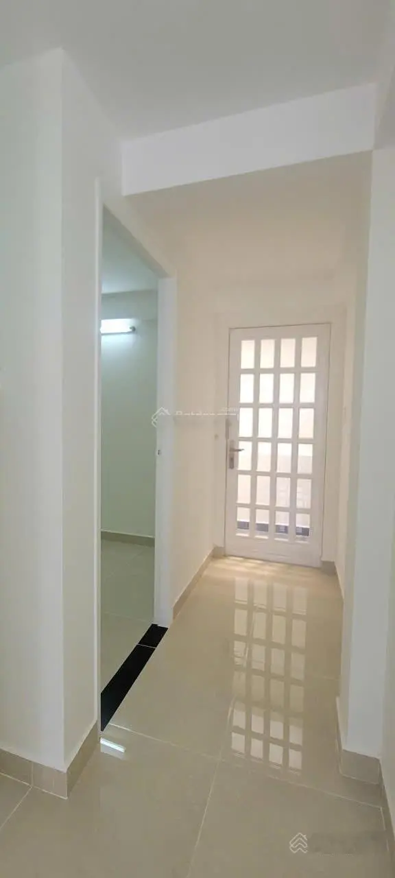 Bán NR tại Nơ Trang Long, 8,3 tỷ, 41m2, 5PN, 4WC, mặt tiền cực chất