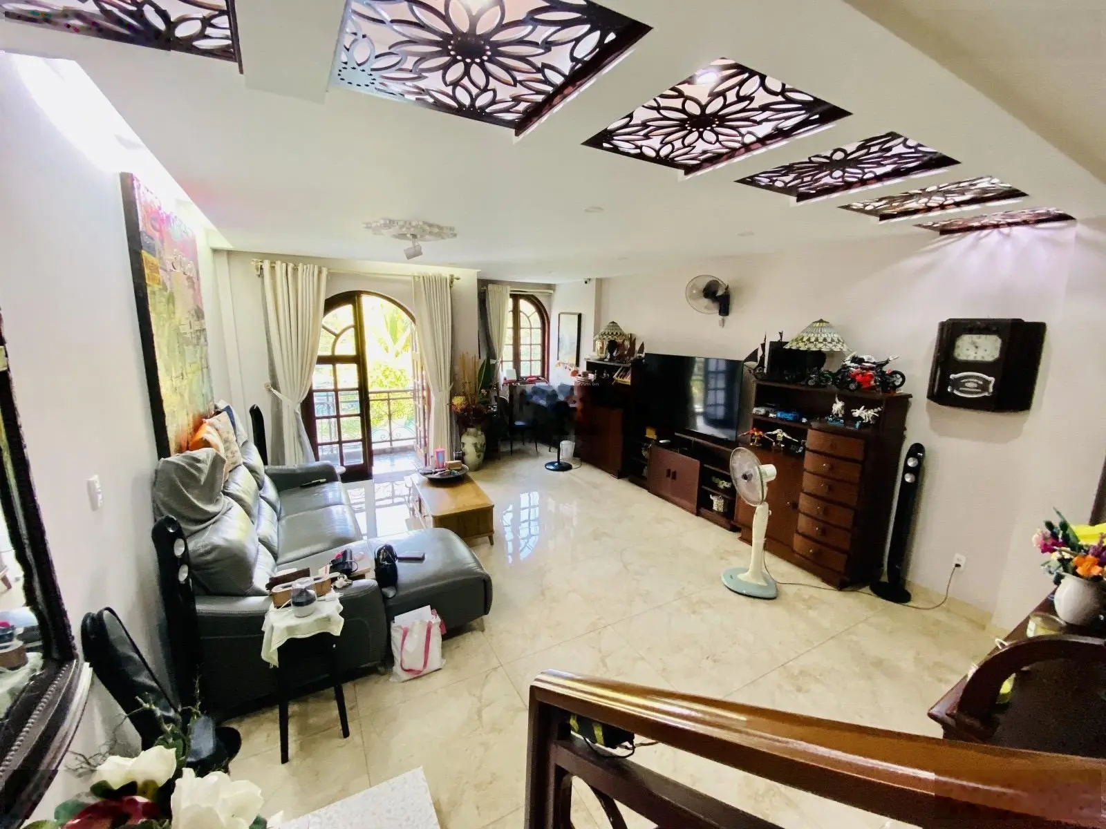 Bán nhà mặt phố giá tốt tại Lê Văn Lương, Tân Phong, Quận 7, HCM, 17,5 tỷ, 188m2