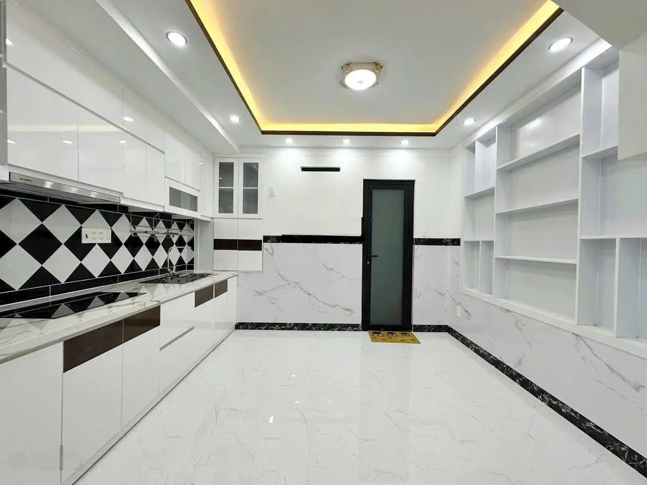 Nhà 48m2 đất, 3 Tầng, Xây mới 100%- hẻm thông Nguyễn Văn Nghi-P5- Gò Vấp