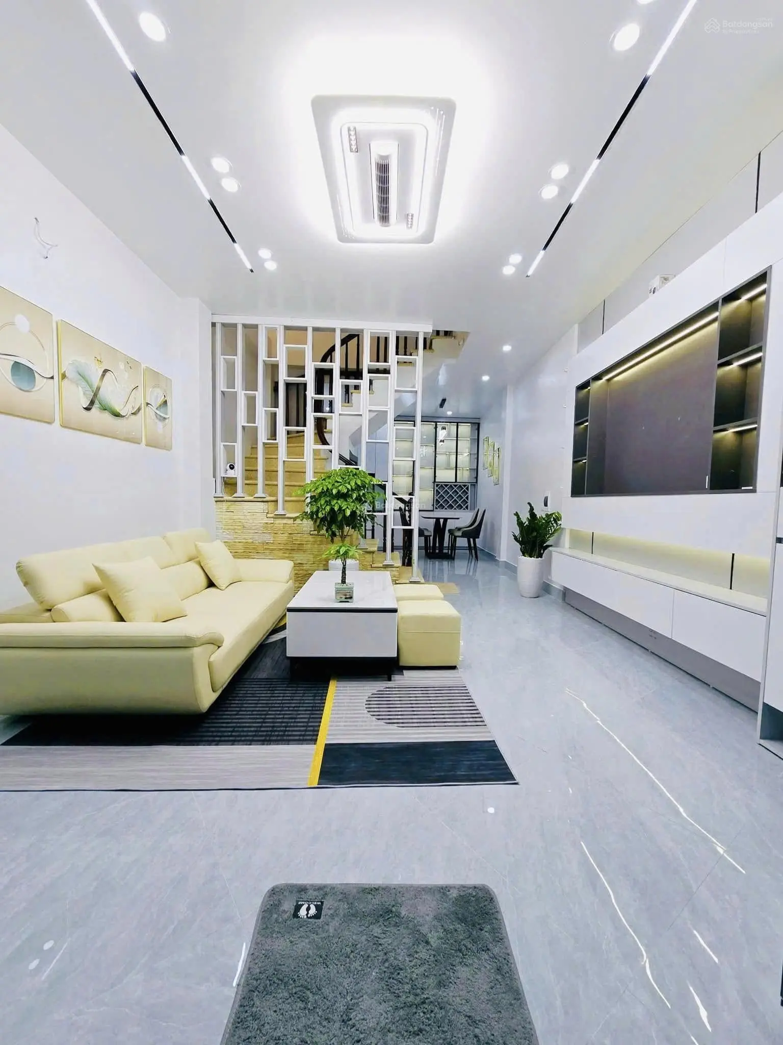 Bán nhà riêng 4 tầng mới, đẹp tại Tân Triều, Thanh Trì, diện tích 37m2, 4 ngủ, 3 VS, giá 6.9 tỷ