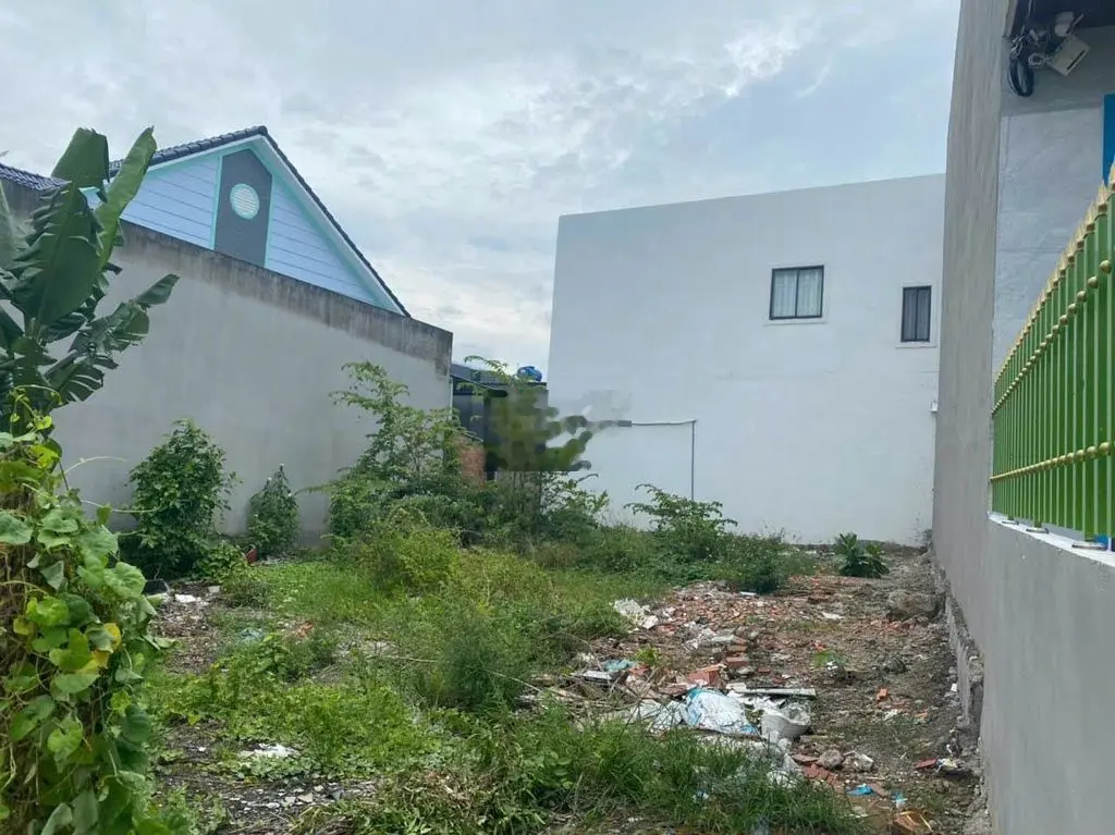 10 x 21 Thổ cư, sổ riêng (Sát bên Bình Chánh) - Đất ko mồ mã, ko QH