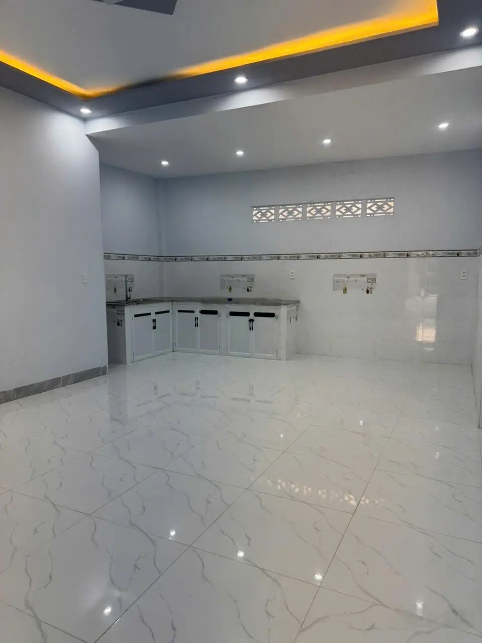 Bán nhà mái thái chữ l - nhà số 178 mặt tiền đường Cao Sơn Tự, Phước Trạch, Gò Dầu, Tây Ninh
