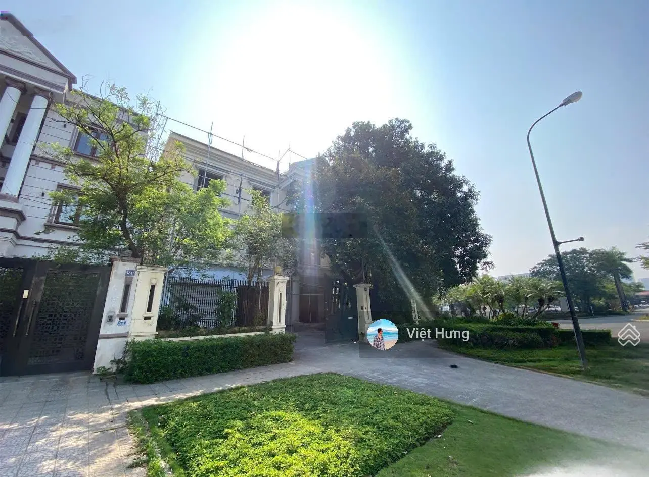 Bán BT đơn lập 638.3m2 độc nhất Ciputra Tây Hồ. Lô góc mặt đường đôi. SĐCC. Giá tốt: 0859194555