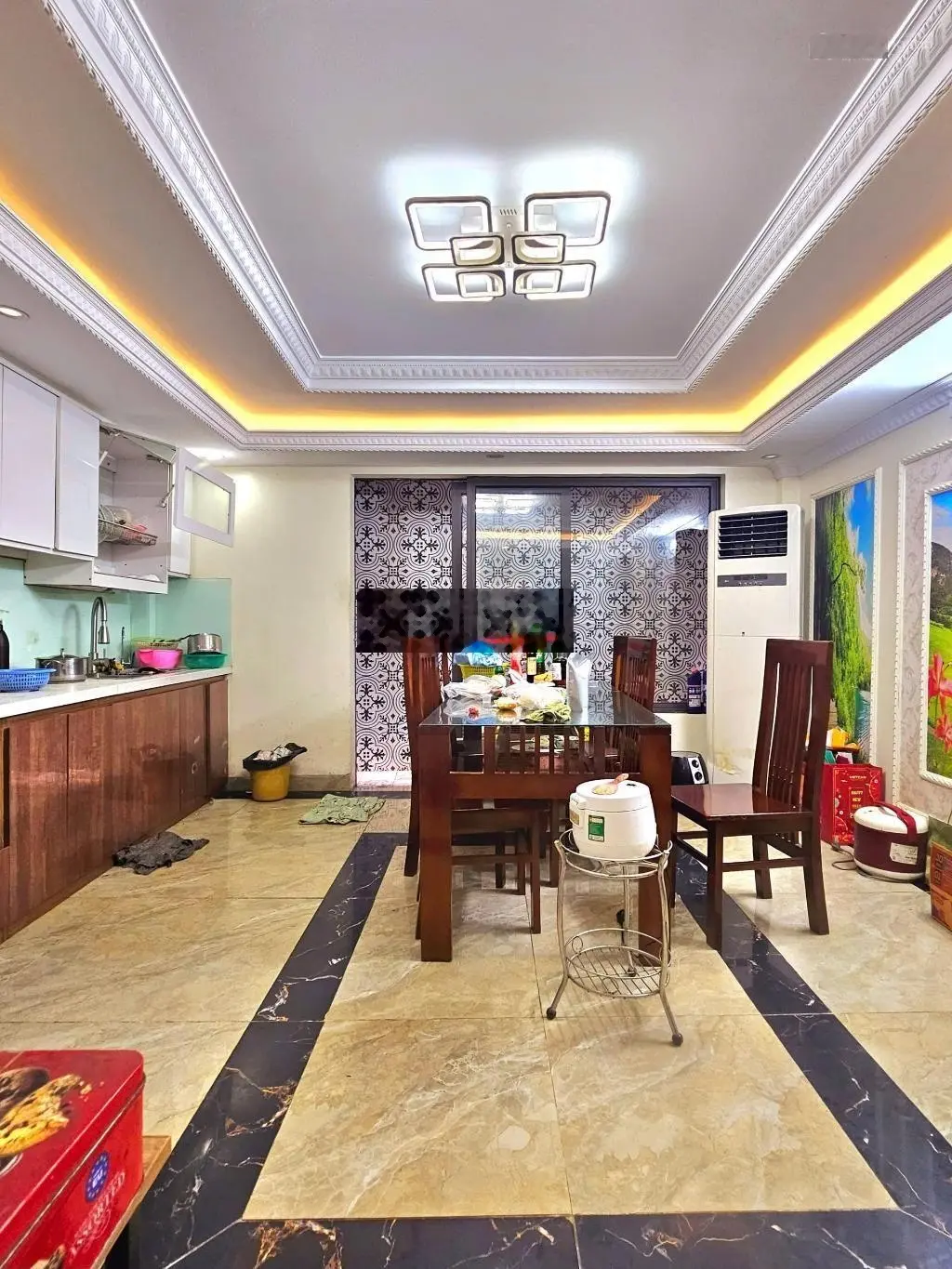 Bán nhà trung tâm quận hai hoàng mai - ngõ nông, rộng,thoáng, sân trước nhà rộng, ô tô, thang máy,