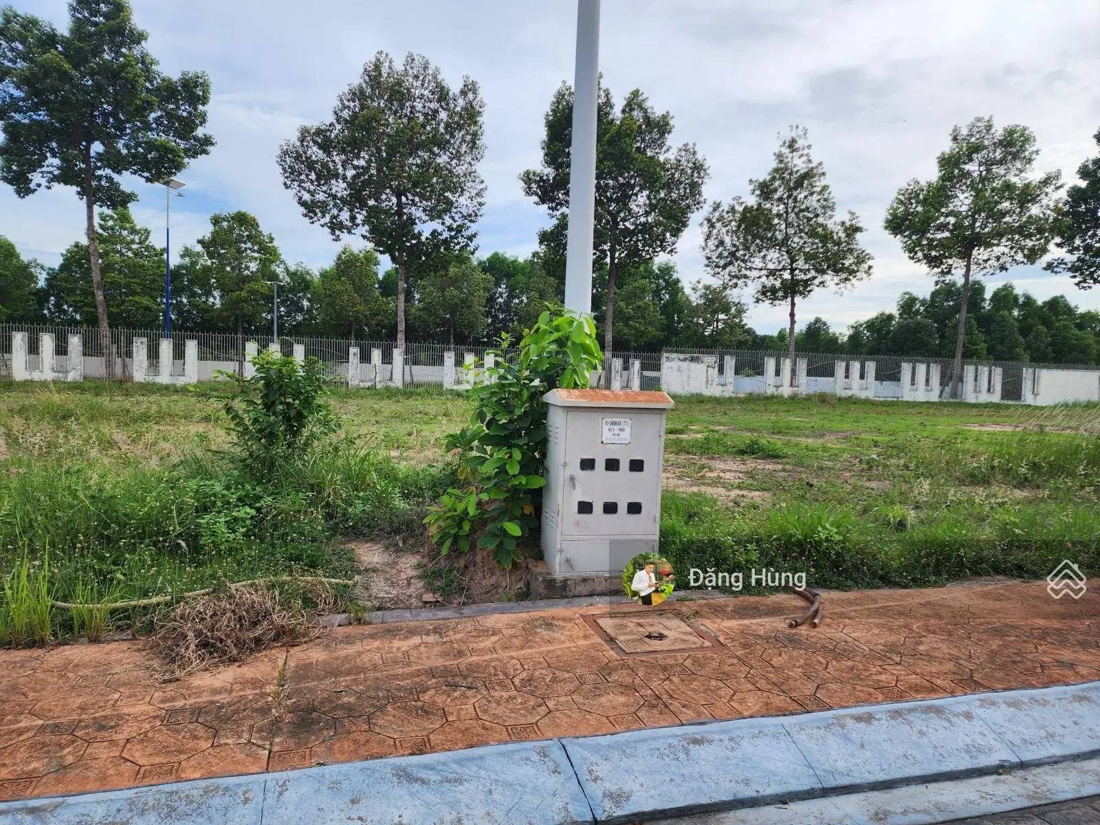 Cần tiền bán gấp lô đất biệt thự triệu đô Sunflower, TP mới Bình Dương, tôi bán với giá 16 tỷ có TL