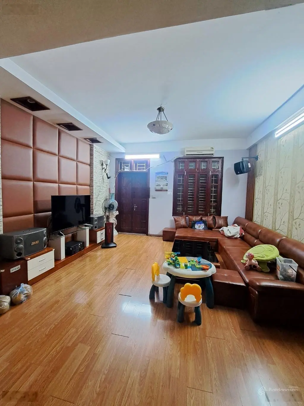 Tôi bán nhà Ngô Quyền, Hà Đông-ô tô vào nhà-2 mặt ngõ trước sau-3 mặt thoáng vĩnh viễn-55m2-9,5 tỷ