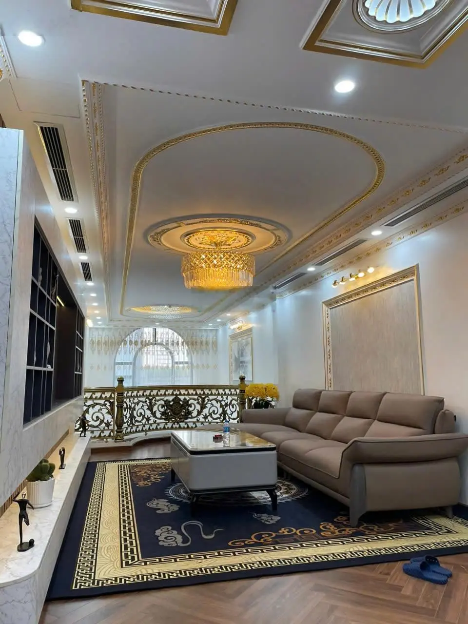 Siêu phẩm 7 tầng đẹp ko tỳ vết phố Tân Thụy, nội thất VIP, thang máy gara oto, 65m, nhỉnh 17 tỷ