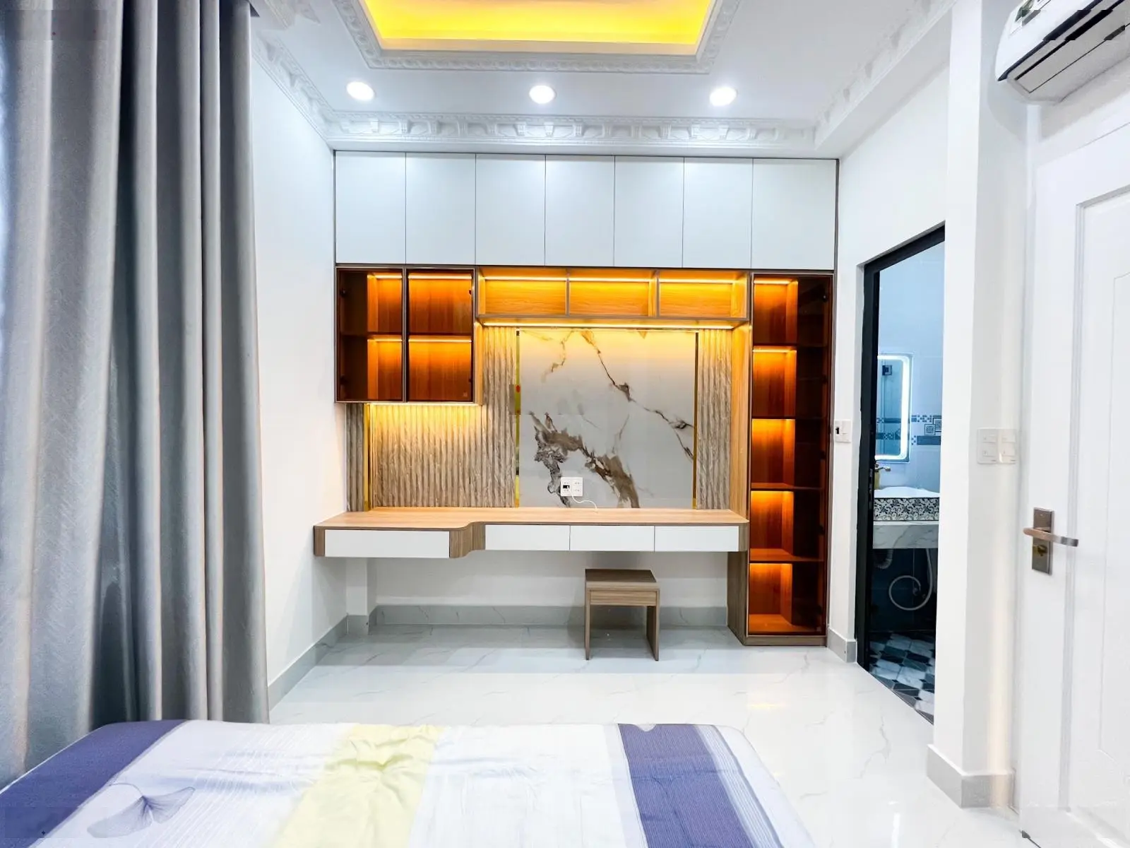 Bán nhà mới sổ riêng KDC The Sun Thị Trấn Nhà Bè - 3 lầu full nội thất