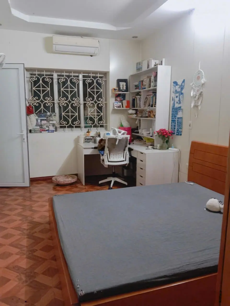 Bán căn hộ tập thể 55m2, 2 ngủ, phố Đoàn Thị Điểm, Quận Đống Đa