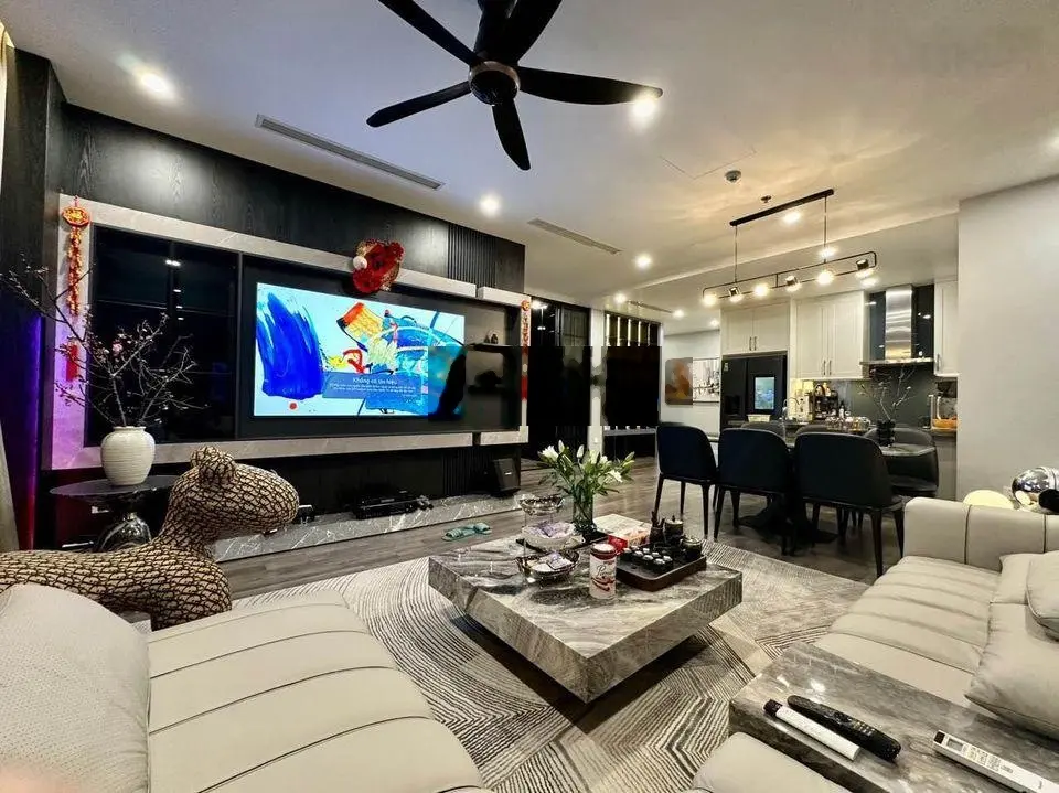 Mua ngay kẻo lỡ! Căn hộ chung cư 3PN2VS, 91,5m2 tại chung cư Sun Square. LH: 0969 362 ***